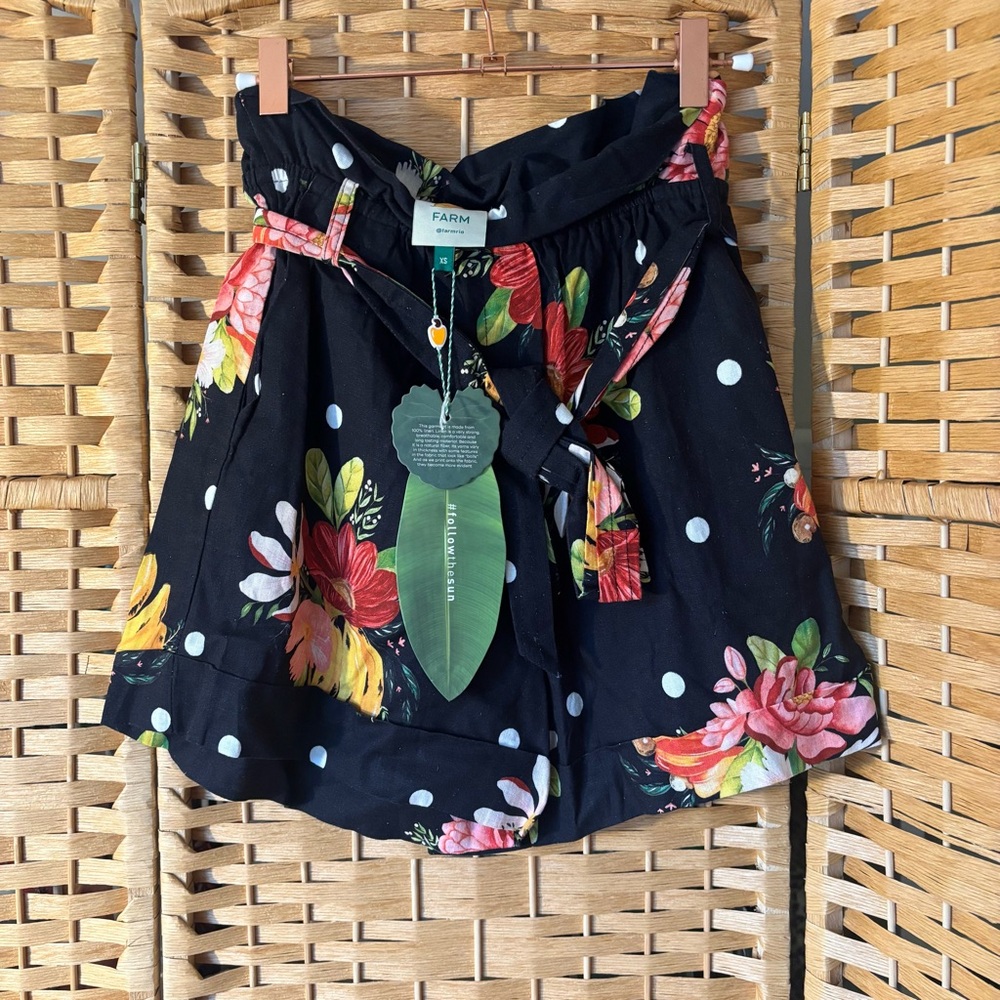 NWT Farm Rio Floral Polka Dot Nanaju Paperbag Shorts Black High Rise Belted XS